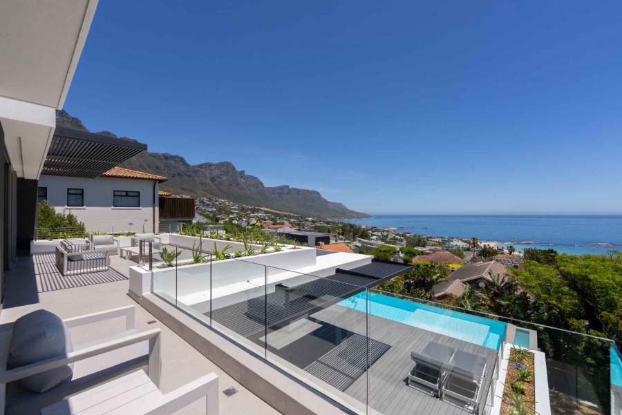 4 Bedroom Property for Sale in Camps Bay Western Cape